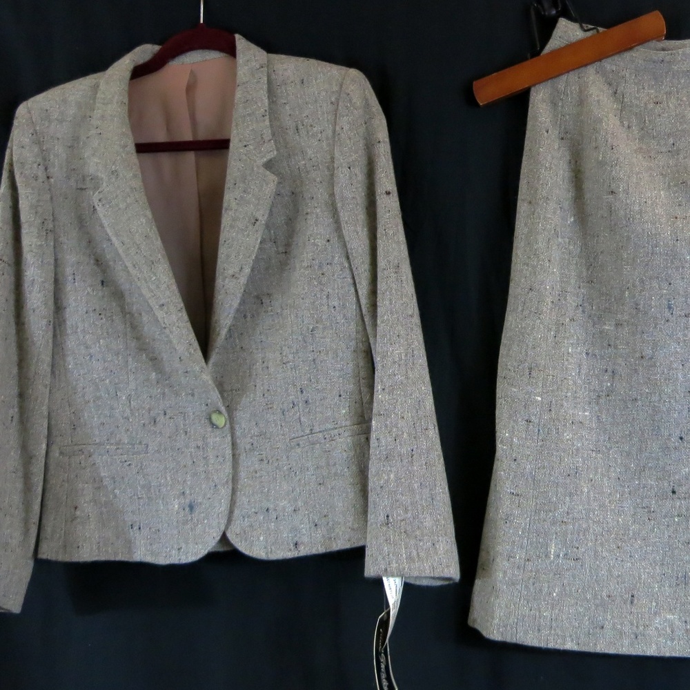 Paul Standley Skirt Suit 10 Gray Wear to Work